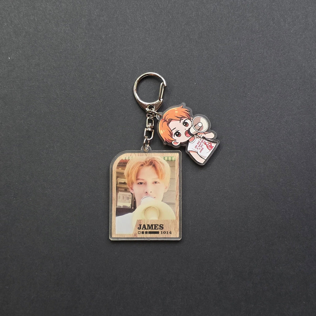 Keychain CORTIS