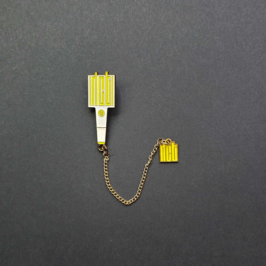 Pin gold chain NCT