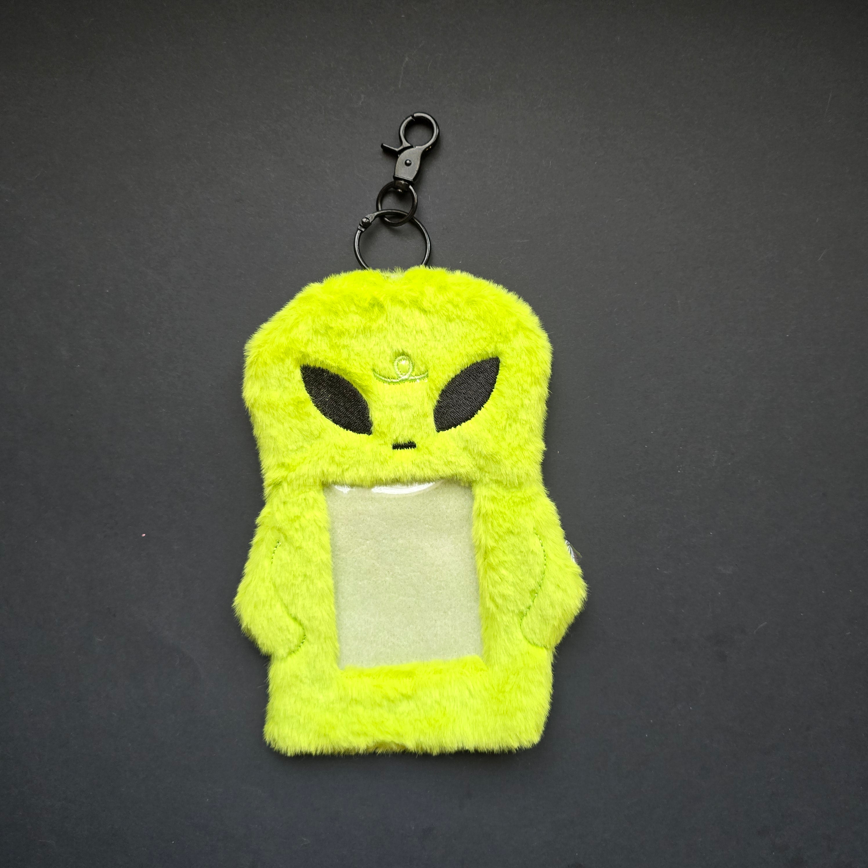 Photocardholder alien