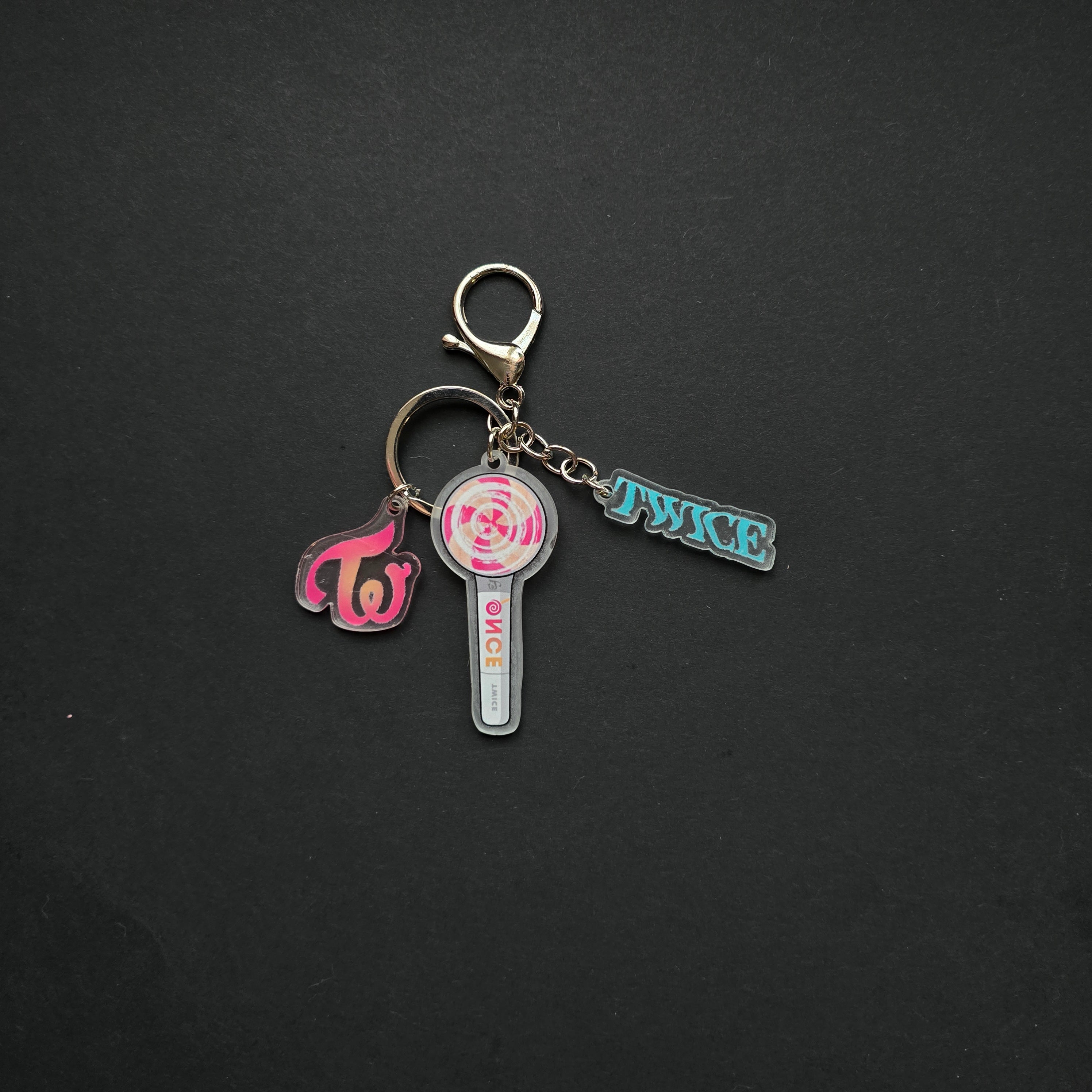 Keychain TWICE